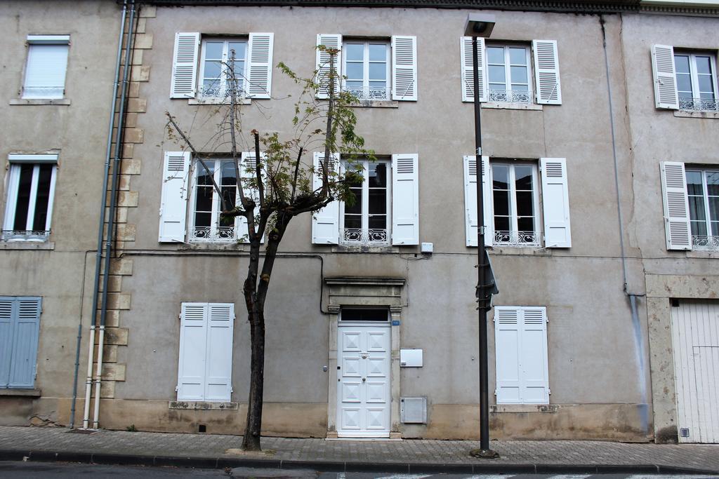 De La Chambre Au Jardin Belleville-en-Beaujolais Exterior foto